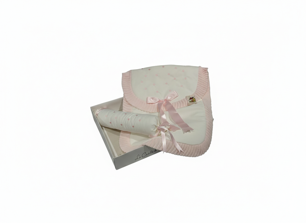 SET REGALO COLCHA Y COJIN DE PIQUE/LANA. LA CASITA DE PEPITO — ARENA