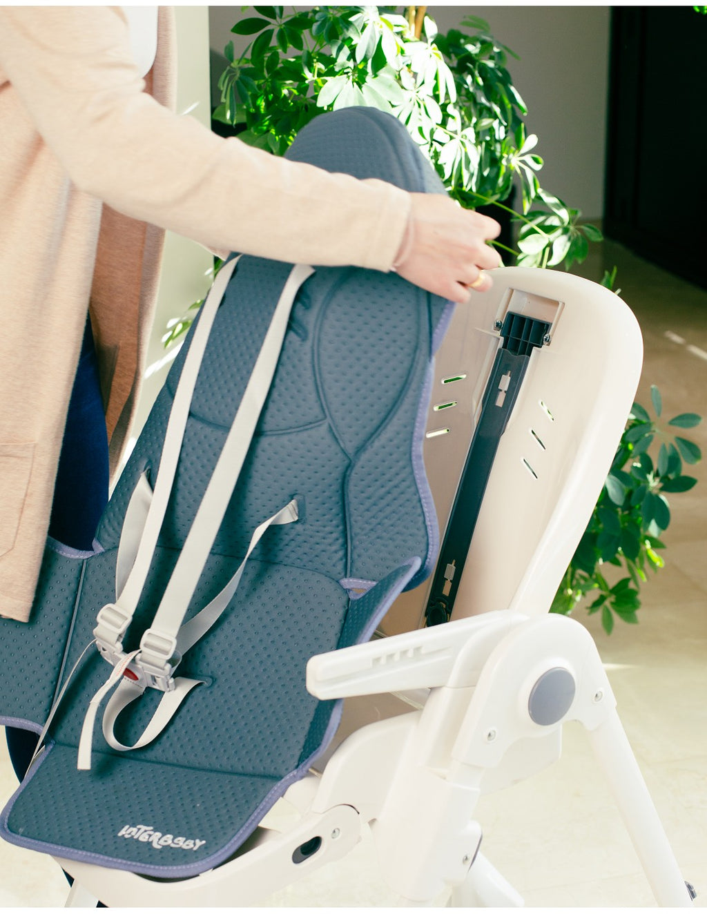 TRONA COLOR VERDE INTERBABY