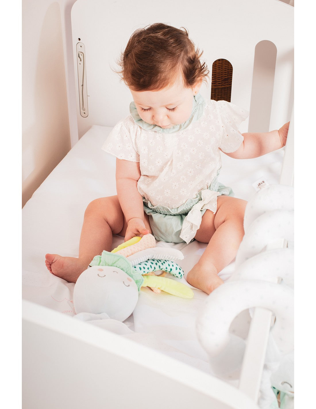 PELUCHE MUSICAL PULPO. INTERBABY